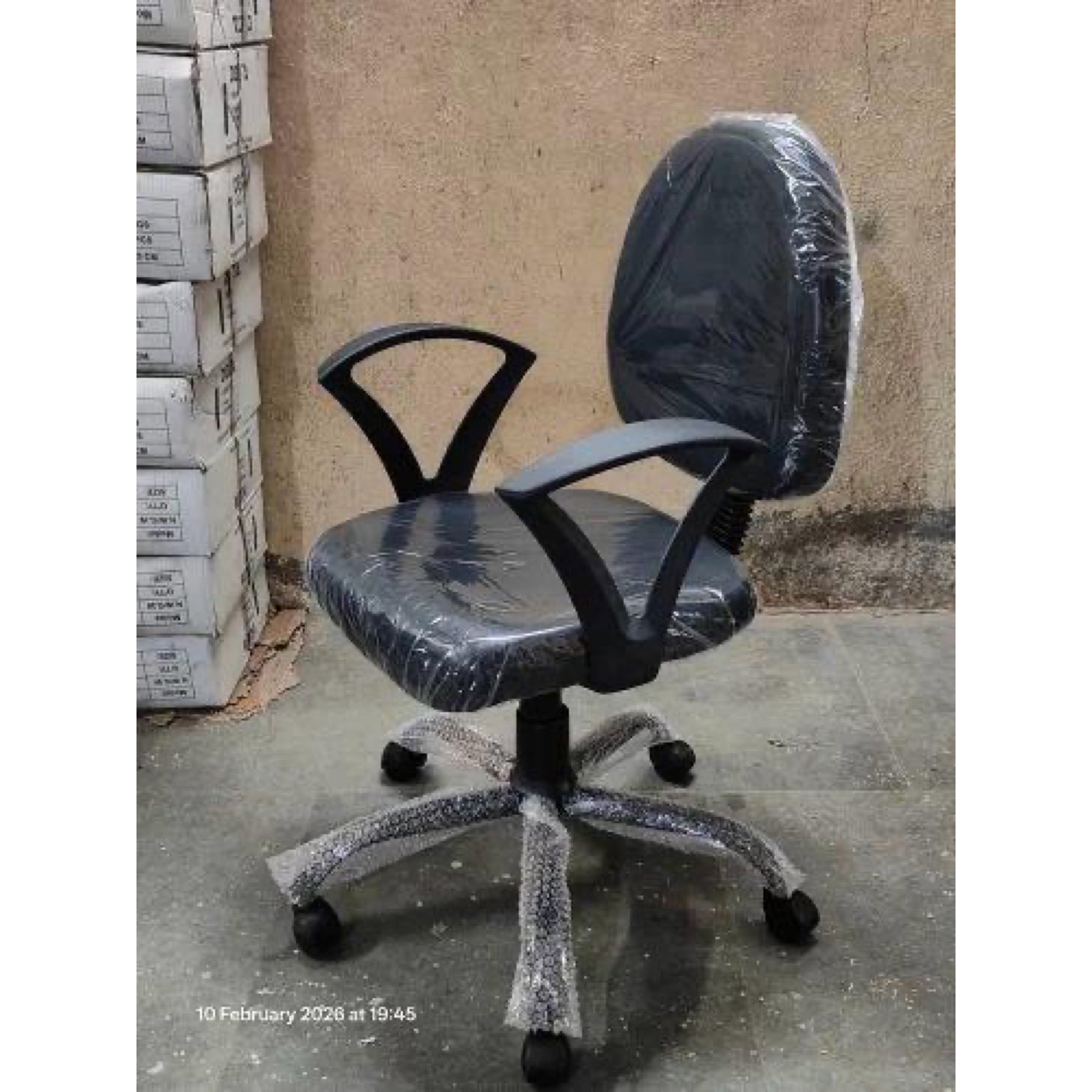 MSS35 Boby revolving chair